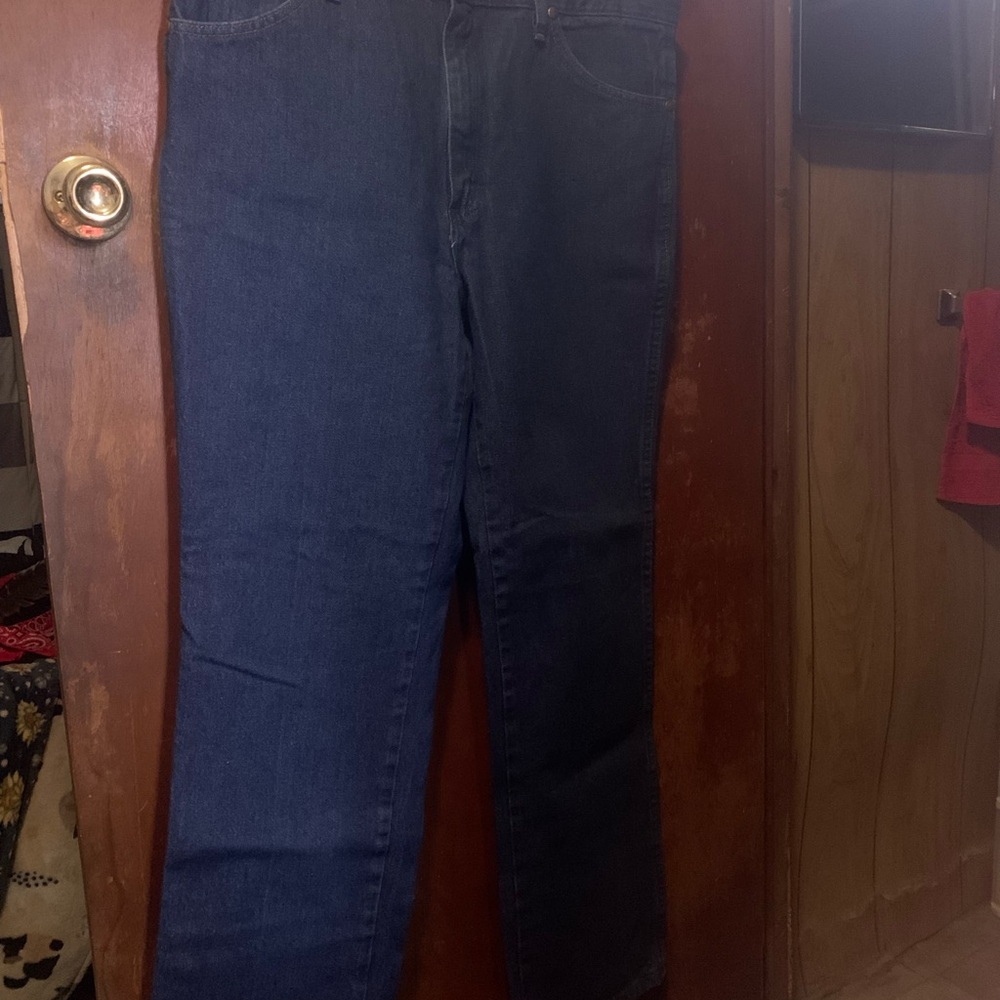 Wrangler Dark Blue Men's Straight Jeans